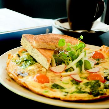 Little Hideout Cafe - Cafes Near Me - Balmoral, QLD