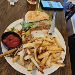 The Grill At Maywood - Cowboy burger