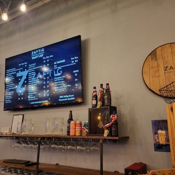 Zaftig Brewing Co & Taproom - the bar - Breweries Near Me - Worthington, Ohio Zaftig Brewing Co & Taproom - the bar - Breweries Near Me - Worthington, Ohio