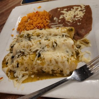 Los Compadres Cantina - Enchiladas - Tex-Mex Near Me - Roanoke, Texas Los Compadres Cantina - Enchiladas - Tex-Mex Near Me - Roanoke, Texas