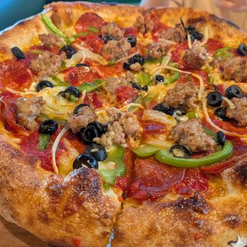 Mooney’s Pizza - Small supreme - Pizza Near Me - Long Beach, California Mooney’s Pizza - Small supreme - Pizza Near Me - Long Beach, California