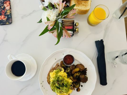 Caroline's on Main by null