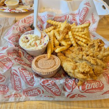 Raising Cane's Chicken Fingers - New American Near Me - Boynton Beach, Florida Raising Cane's Chicken Fingers - New American Near Me - Boynton Beach, Florida