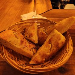 Restaurant Costello - Fresh baked bread.