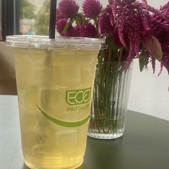 Faria Bakery - Iced green tea - Bakeries Near Me - Sacramento, California