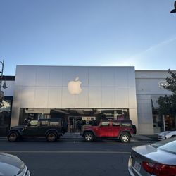 Apple Promenade Temecula - Storefront