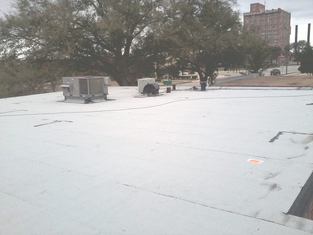 Slide of AAC Roofing & CS