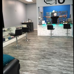 Cloud 10 Vape Bar