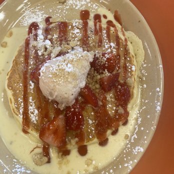 Snooze, an A.M. Eatery - strawberry pancake - Breakfast & Brunch Near Me - Charlotte, North Carolina