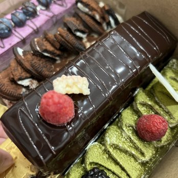 Panash Bakery - Bakeries Near Me - Markham, Ontario