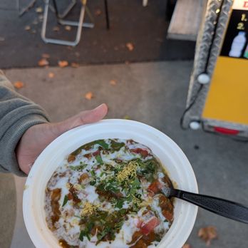 Chaat on Wheels - Aloo tikki chaat - Indian Near Me - Sunnyvale, California Chaat on Wheels - Aloo tikki chaat - Indian Near Me - Sunnyvale, California