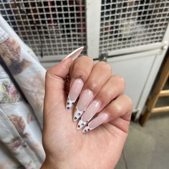 Coco Luxe Nails - Eyelash Service Near Me - Santa Monica, California Coco Luxe Nails - Eyelash Service Near Me - Santa Monica, California