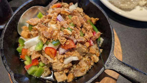 Kusina Filipina Cerritos by null