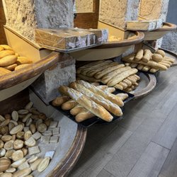 Goiti - Random bread.