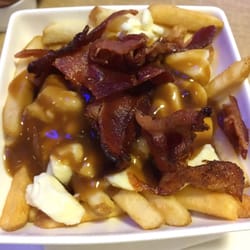 Bacon poutine