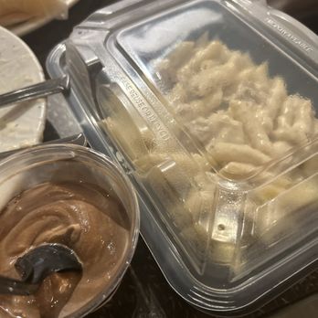 Jason's Deli - chicken alfredo & ice cream - Salad Near Me - Dallas, Texas Jason's Deli - chicken alfredo & ice cream - Salad Near Me - Dallas, Texas