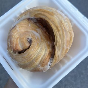 Smooth Joe Coffee - Cinnamon roll - Coffee & Tea Near Me - Brentwood, North Carolina Smooth Joe Coffee - Cinnamon roll - Coffee & Tea Near Me - Brentwood, North Carolina
