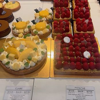 Duo Patisserie & Cafe - Desserts Near Me - Markham, Ontario