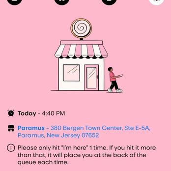 Crumbl - Paramus - Ordering on the app - Bakeries Near Me - Paramus, New Jersey