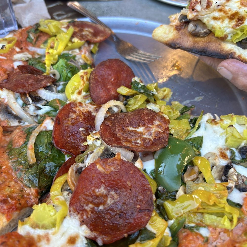 East 20 Pizza - Pizza - Pizza Near Me - Winthrop, Washington East 20 Pizza - Pizza - Pizza Near Me - Winthrop, Washington