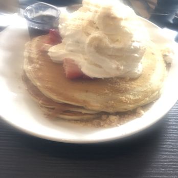 Beach Plum Kitchen - Strawberry shortcake pancakes - New American Near Me - Carlsbad, California Beach Plum Kitchen - Strawberry shortcake pancakes - New American Near Me - Carlsbad, California