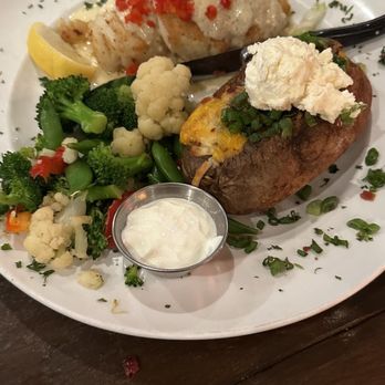 HiFalutin Rapid Western Grill - White Fish special at our table, was yummy! - Steakhouses Near Me - Tucson, Arizona
