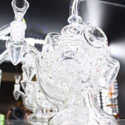 Cloud 9 - Beautifully custom designed glass at competitive prices!