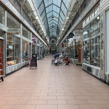 Coco's Selfie Space - 5th Street Arcade - Antiques Near Me - Cleveland, Ohio