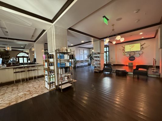 Fenway Hotel, Autograph Collection by null