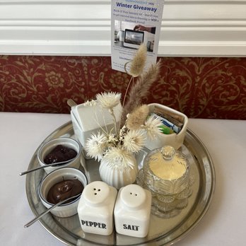 Hummingbird Inn - Bed & Breakfast Near Me - Easton, Maryland