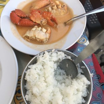 Cantinho do Aziz - Mozambique crab (Carol Caranguejo) - African Near Me - Lisbon, 11