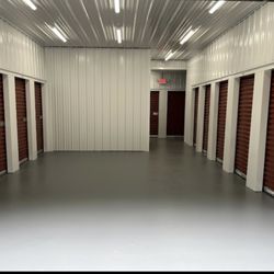 Newark Safe Storage - Inside Drive up Units