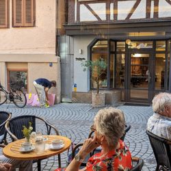 Hanseatica - Strassenszene beim Stehcafe :D