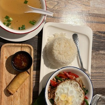Thai Taste Kitchen - Basil chicken & the chicken broth. - Thai Near Me - Oakland, California Thai Taste Kitchen - Basil chicken & the chicken broth. - Thai Near Me - Oakland, California