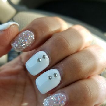 Beauty Nails - Winter Wonderland - Nail Salons Near Me - Capitola, California
