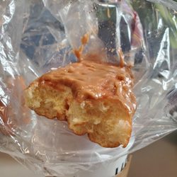 Holiday Stationstores - Maple donut
