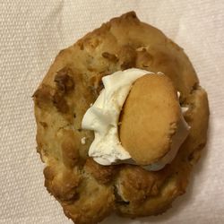Spuds Bakehouse - Banana pudding cookie