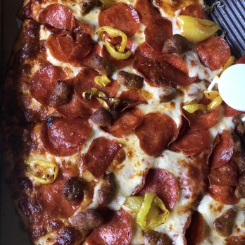 Can Am Pizza - Only 3/4 toppings here, but she said she made it right. - Pizza Near Me - Redmond, Washington