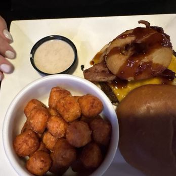 Social House 103 - The Drunk Guy burger with sweet potato tots - Bars Near Me - Dundee, Michigan