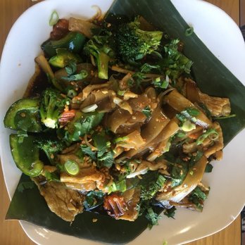 Sabaidee Cafe - Drunken noodles - Thai Near Me - Murfreesboro, Tennessee