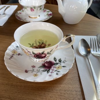 8 Corners Organic Tea Room - Got their green tea, their specialty! - Tea Rooms Near Me - Belcarra, British Columbia