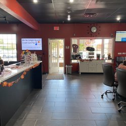 Roman Nail Bar - Verry clean