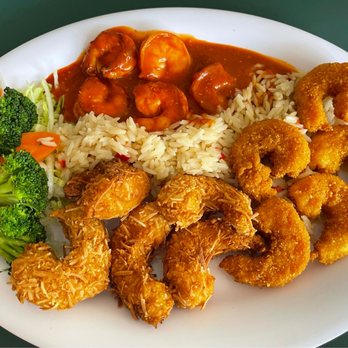 El Profe - Camarones a la diabla, camarones con coco, y camarones empanizados - Seafood Near Me - Juchipila, ZAC