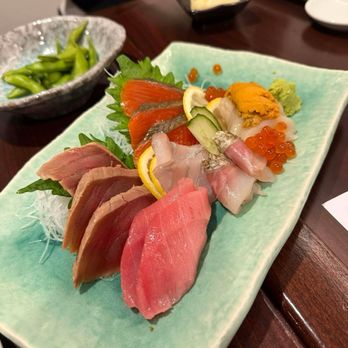 Shiro's - 15pc Sashimi assortment - Sushi Bars Near Me - Seattle, Washington