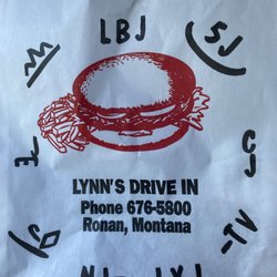 Lynn's Drive-In - Chili dogs came in bags.