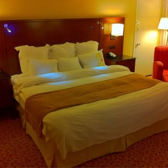 Westchester Marriott - Room 606 - Hotels Near Me - Tarrytown, New York Westchester Marriott - Room 606 - Hotels Near Me - Tarrytown, New York