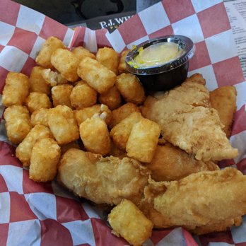 P.J. Whelihan's - Chicken fingers with tots - Sports Bars Near Me - Newtown Square, Pennsylvania