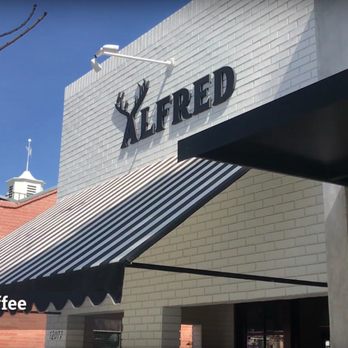 Alfred Coffee - Cute, english-like exterior. - Coffee & Tea Near Me - Studio City, California