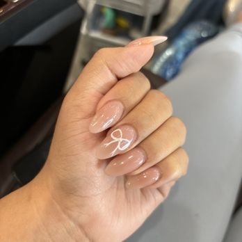 Golden Nails Spa - Nail Salons Near Me - Tempe, Arizona