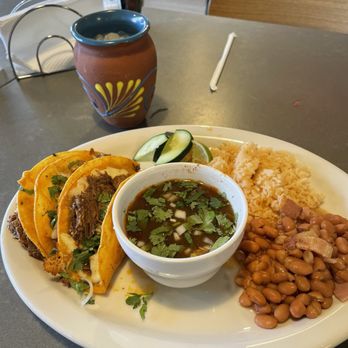 Los Pookies - Birria taco plate - Tacos Near Me - Albuquerque, New Mexico